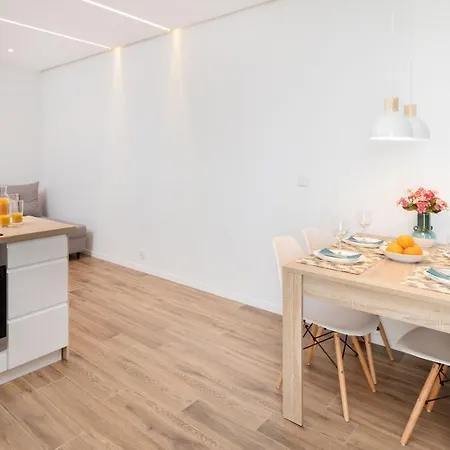 Apartment Park De Gaulle Wrzeszcz By Renters *