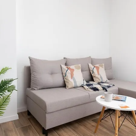 Apartment Park De Gaulle Wrzeszcz By Renters